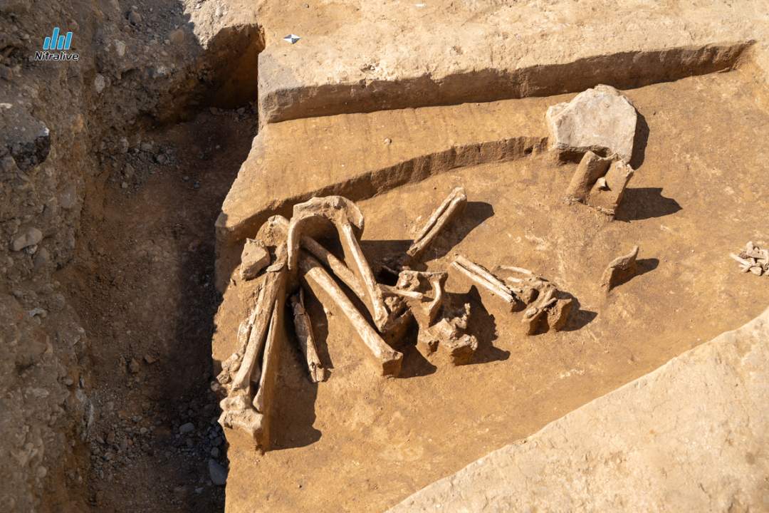 Bronzkori sírt találtak a nyitrai „Prior” környékének felújításakor