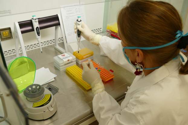 koronavírus laboratórium teszt