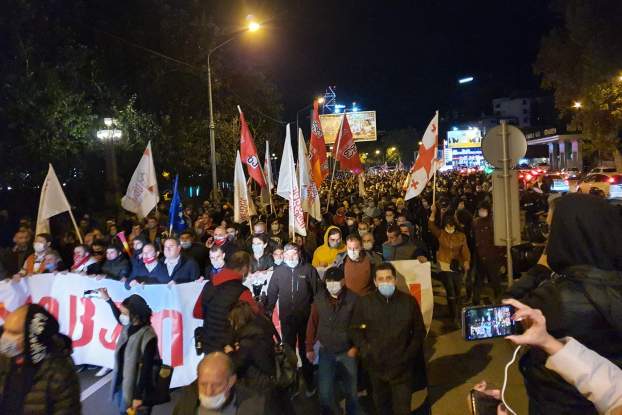 Grúzia tüntetők