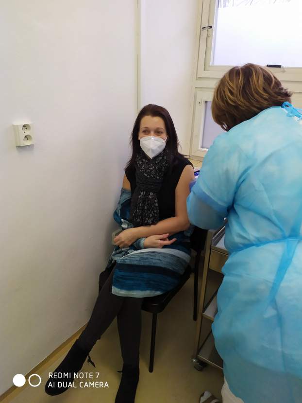  Több súlyos állapotú, középkorú Covid-fertőzöttet kezelnek a komáromi kórházban