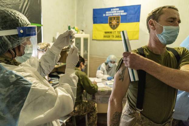 koronavírus Ukrajna védőoltás