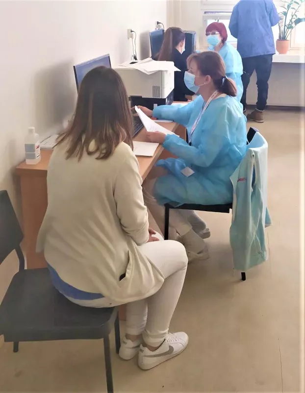 Zökkenőmentes a beoltás előtti adatfelvétel...