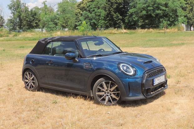 MINI Cooper S Cabrio 