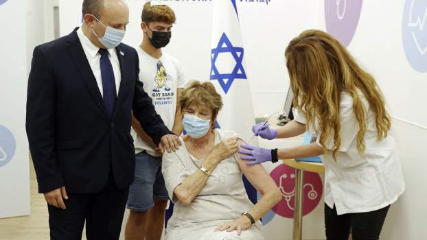koronavírus Izrael védőoltás