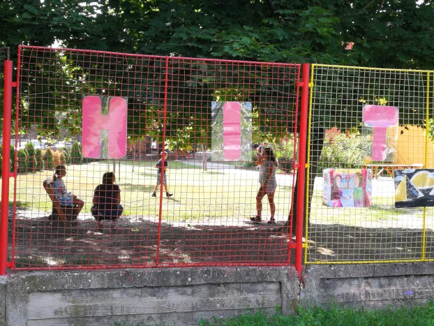 Nyári zsongás a Marianum Egyházi Iskolaközpont udvarán