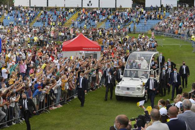 Ferenc pápa a kassai Lokomotiva stadionban