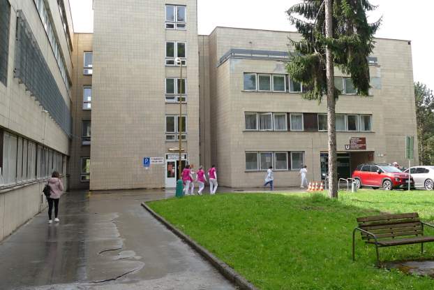 zsolnai kórház