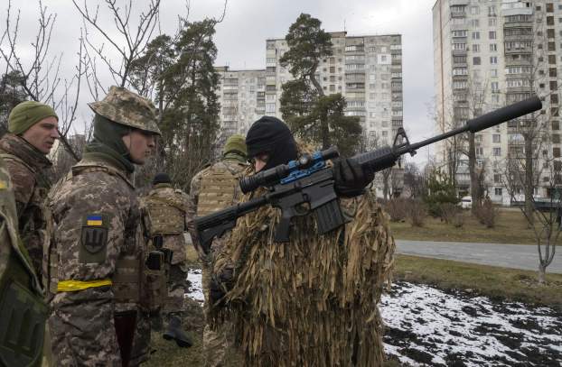 A felvételen nem zsoldosok, hanem az ukrán területvédelmi erők katonái láthatók