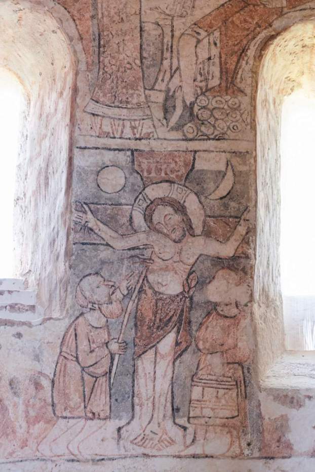 Freskó a süvetei római katolikus templomban