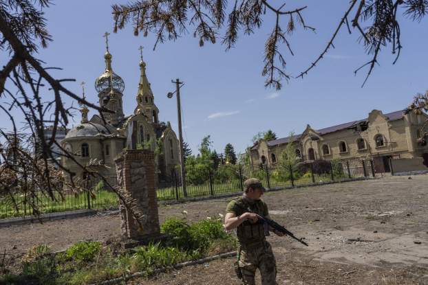 Ukrajna, háború, templom