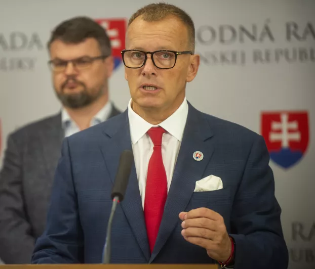 Jöhet a kisebbségi kormányzás