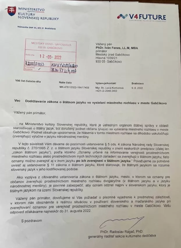 fenes nyelvrendőrség