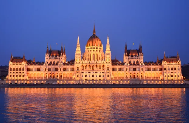 magyar parlament budapest
