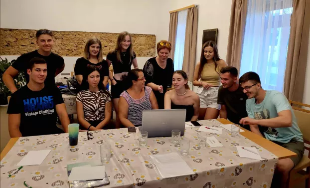 Csemadok Ifjúsági Tagozat, Add tovább a lángot, képzés, tréning