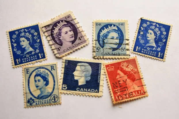 II. Erzsébet, bélyegek