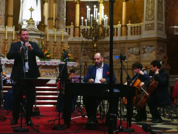 Az összmagyarságot egyesítő tárogatószótól zengett a budapesti Szent István Bazilika 