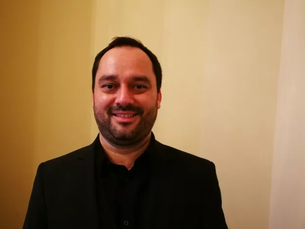 Rácz Csaba: nyitott füllel és szívvel kell hallgatni a fülbemászó csellómuzsikát 
