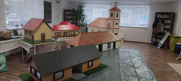 Mini Zalaba