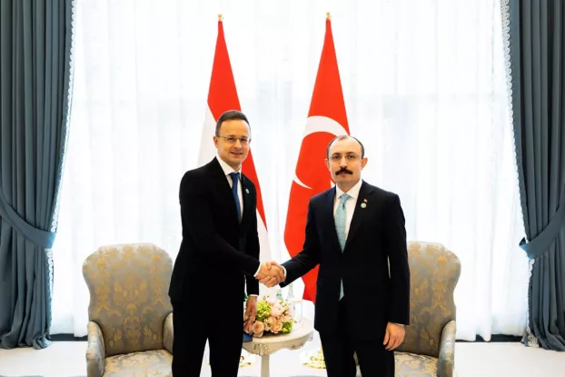 A törökökkel fontos az együttműködés