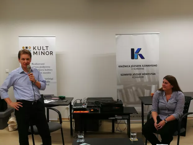 Kristóf Rékával indult a Szinnyei József Könyvtár Zenés beszélgetések című sorozata