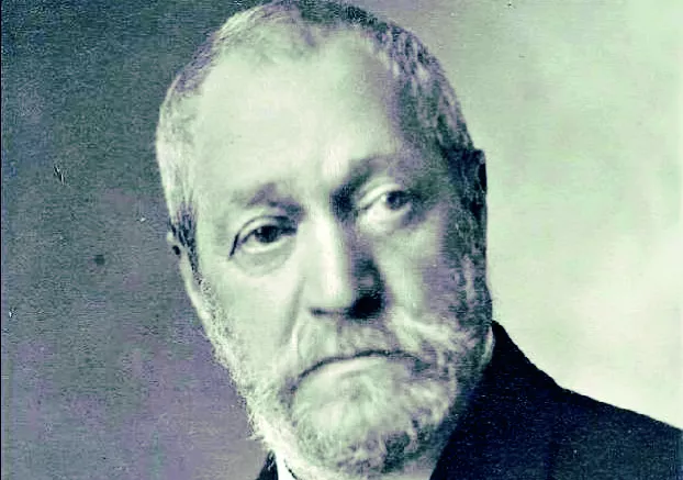 radó kövesligethy