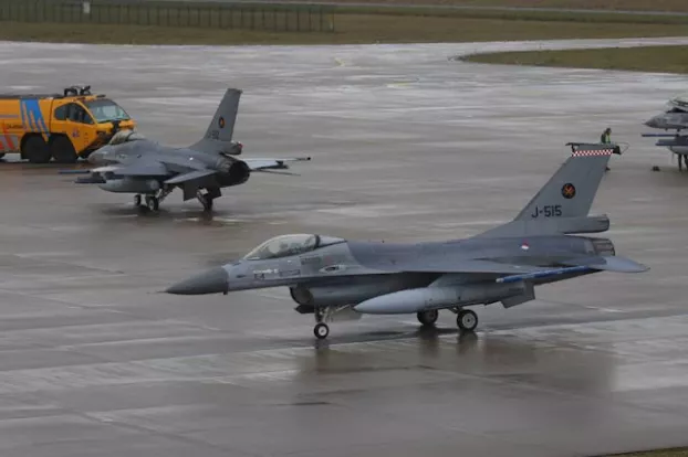 Holland F-16-osok Eidhovenben. Hamarosan a kijevi betonon látjuk őket?