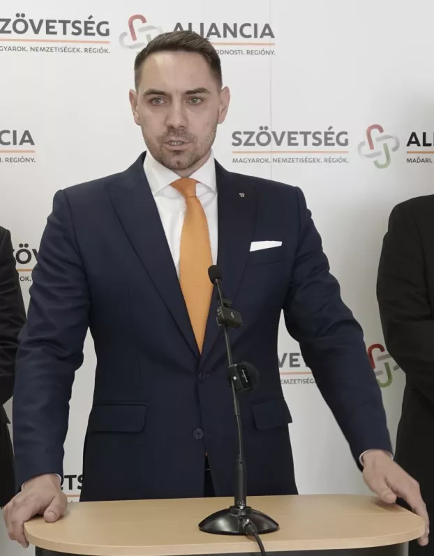 Szövetség sajtó, június 1.