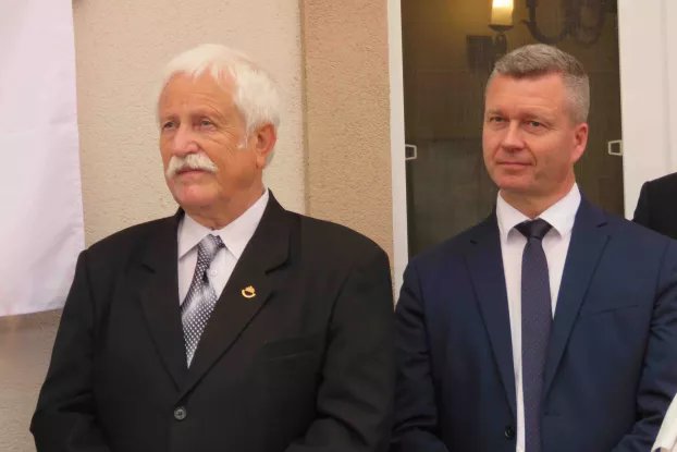 B. Kovács István és Forró Krisztián