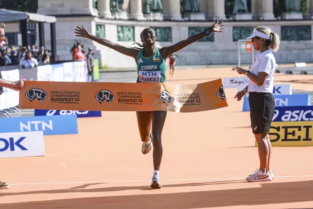 Amane Beriso Shankule - az atlétikai VB női maratonjának győztese