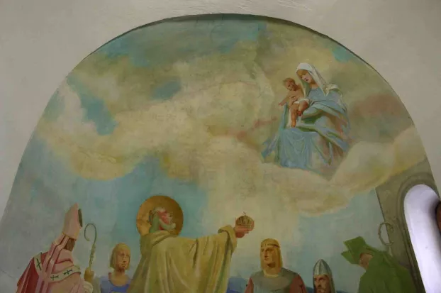 Szent István felajánlja a Szent Koronát Szűz Máriának – a deáki templom freskója