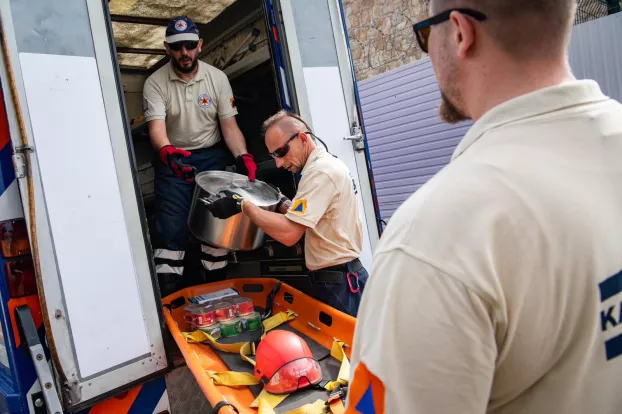 magyar mentőcsapatok Líbia, áradás