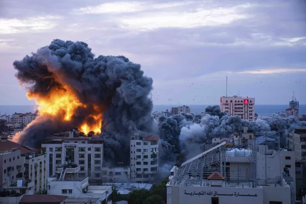 Izraeli légi ellencsapás a Gázai övezetre