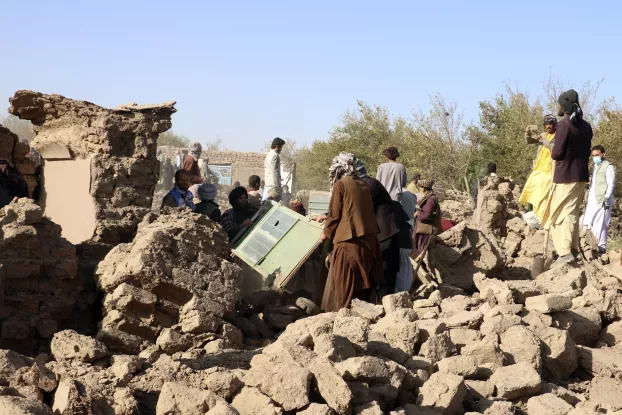 földrengés - Afganisztán