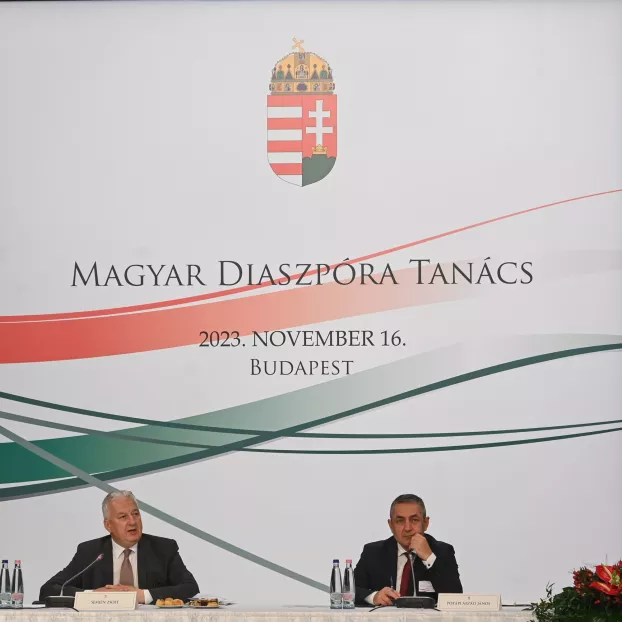 2023-11-16-magyar-diaszpora-tanacs-potapi-semjen