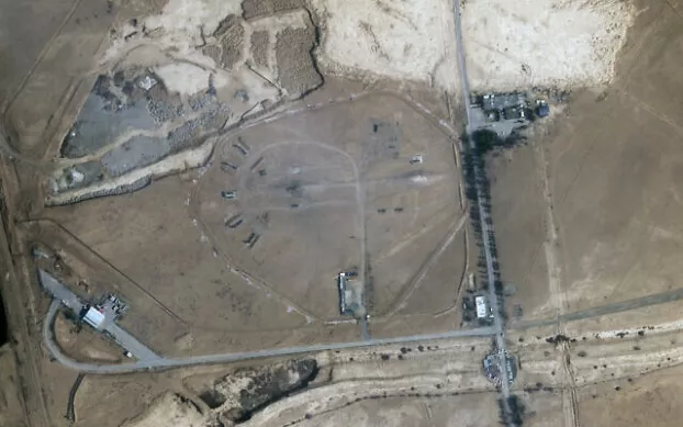 iszfaháni légi bázis - légi támadás