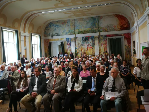 Örömkönnyes jubileumi Nagytalálkozót tartottak a Selye János Gimnáziumban - KÉPEKKEL