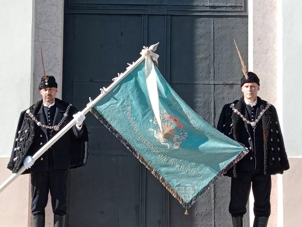 „E zászló egyen emlékeztető a közös célokért való küzdelemben és összetartozásban!” - KÉPEKKEL