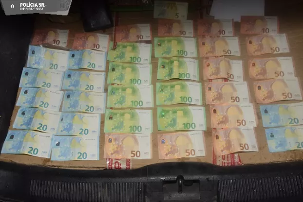 pénz cash készpénz euro