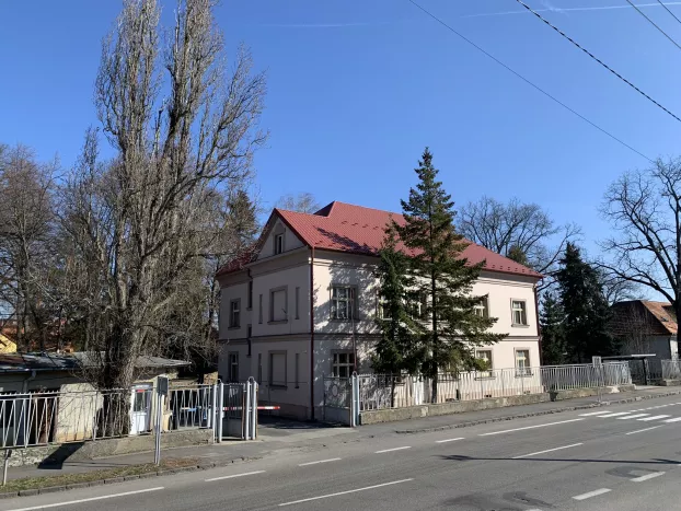 kórház
