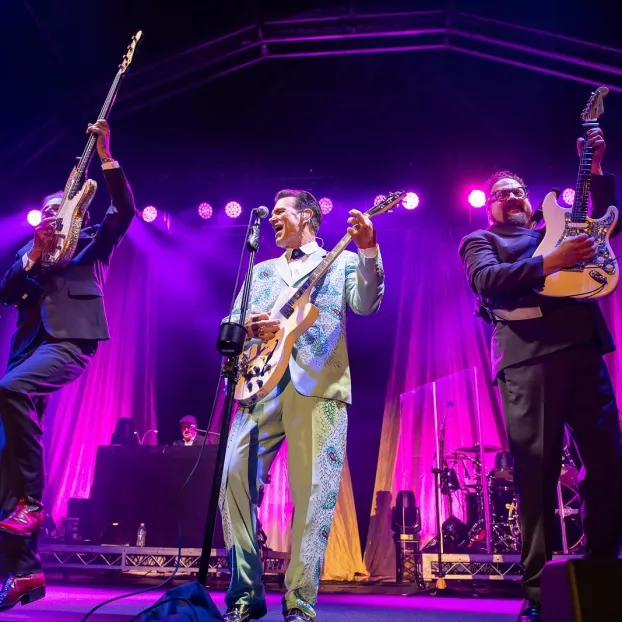Chris Isaak