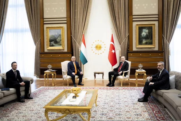 Recep Tayyip Erdogan török elnök fogadja Orbán Viktor miniszterelnököt Ankarában.