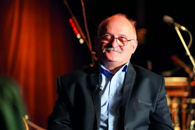 Csík János