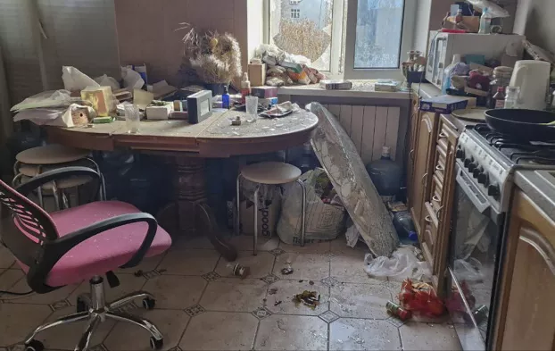 Okszana Johannesson kijevi fotográfus elnöki hivatal közelében található háza egy orosz dróncsapás után