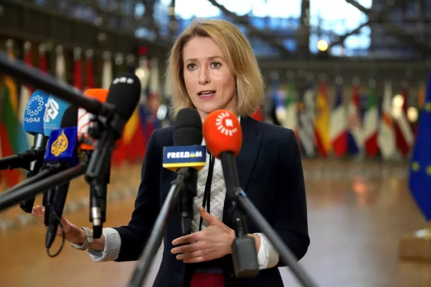 Életlen kés a fiókban