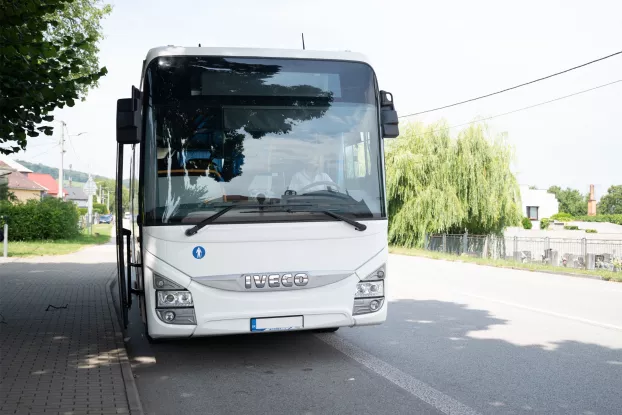 közlekedés, tömegközlekedés, autóbusz, IDS Východ 
