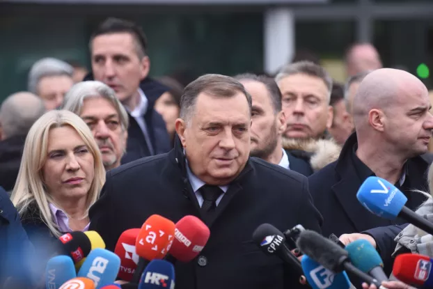 Már önállósodna