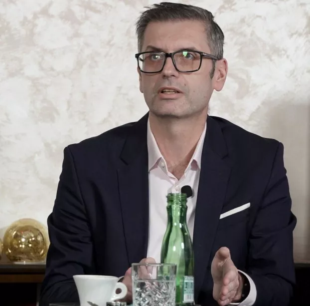 dudás