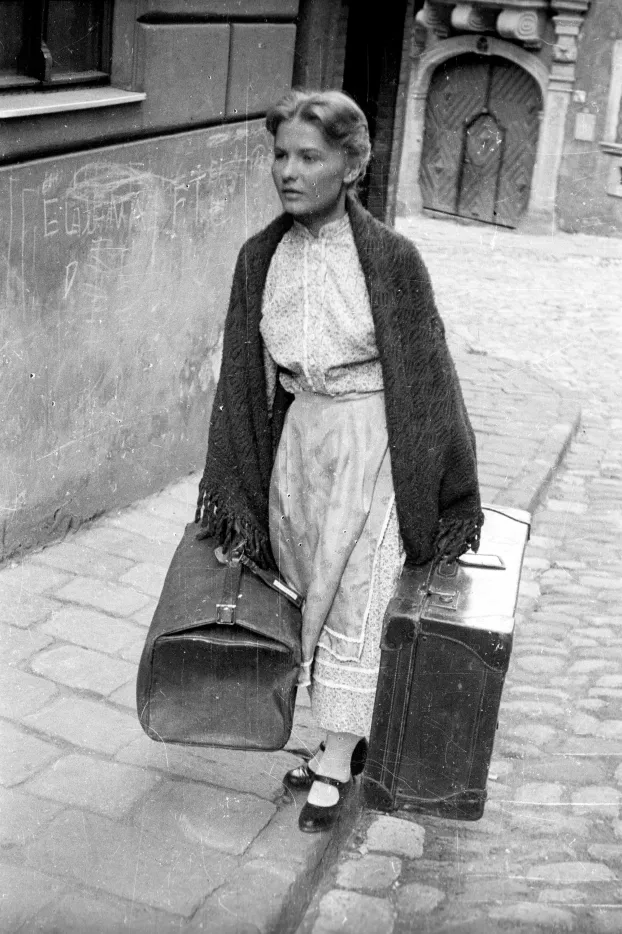 Törőcsik Mari az Édes Anna című filmben - 1958