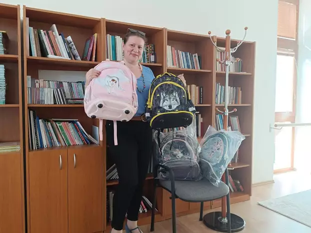 Iskolatáska Rákóczi Szövetség