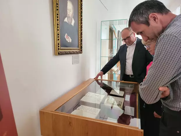 Szenci Molnár Albert kiállítás Galántán